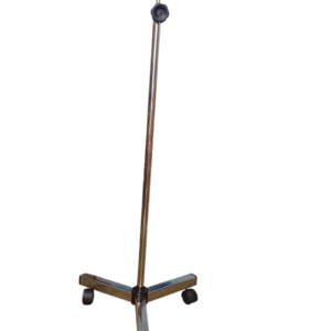 Porta sueros Médico con Base de Tres Puntas