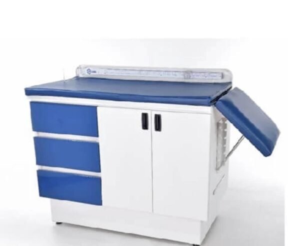 Mesa de exploración  pediátrica con infantometro Mod. Killiam