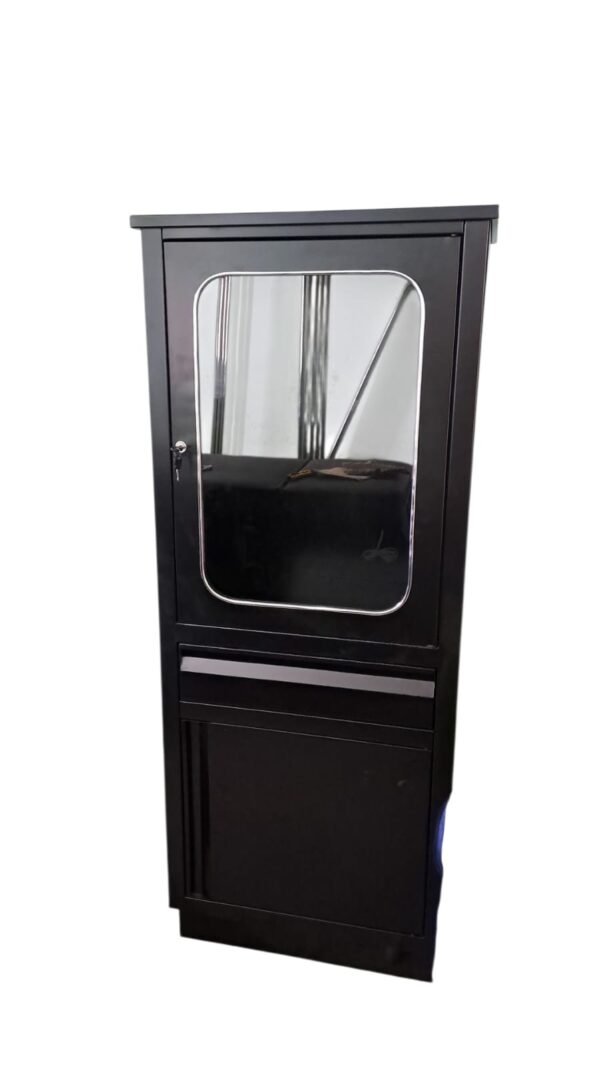 WhatsApp Image 2025-11-24 at 12.46.31 Vitrina Medica mod. Futuro